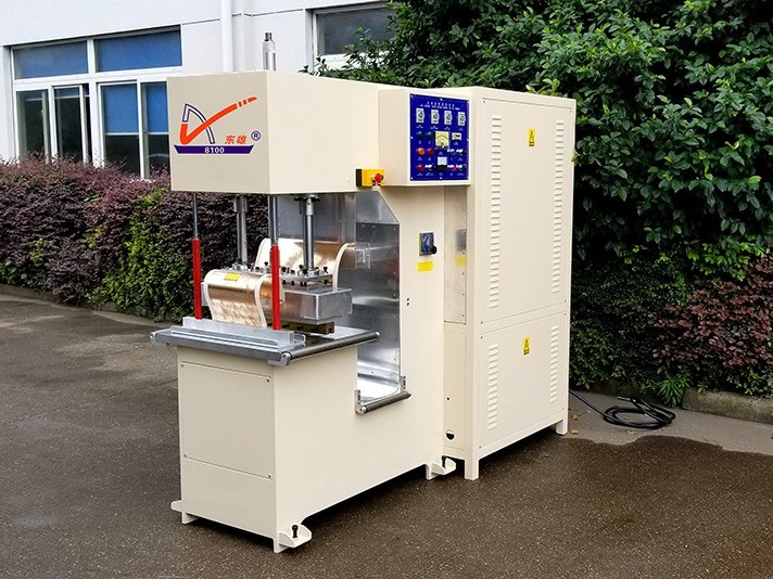 G型膜結構高周波焊接機